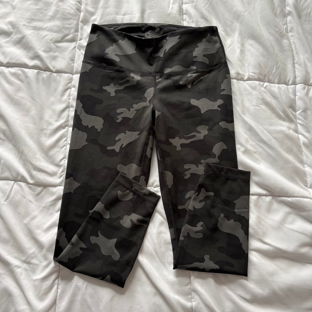 Yogalicious Lux Camo High Waisted Leggings Black Charcoal Camouflage Large